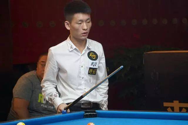 豪门悲喜夜：巴萨5-3六连胜4分领跑 利物浦3-3惨遭绝平 国米4-0登顶